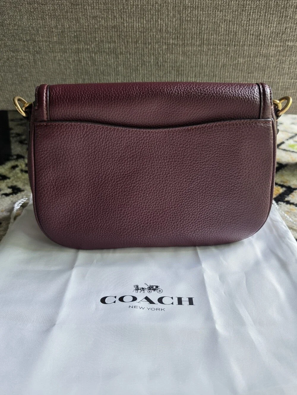 Coach Legacy Shoulder Bag Merlot - Picture 8 of 16
